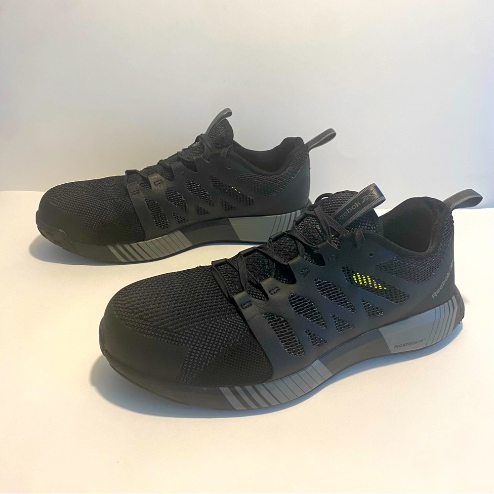 PRICE DROP Reebok Size 11W Fusion Flexweave Cage Composite Toe Shoe in Black - Picture 2 of 7